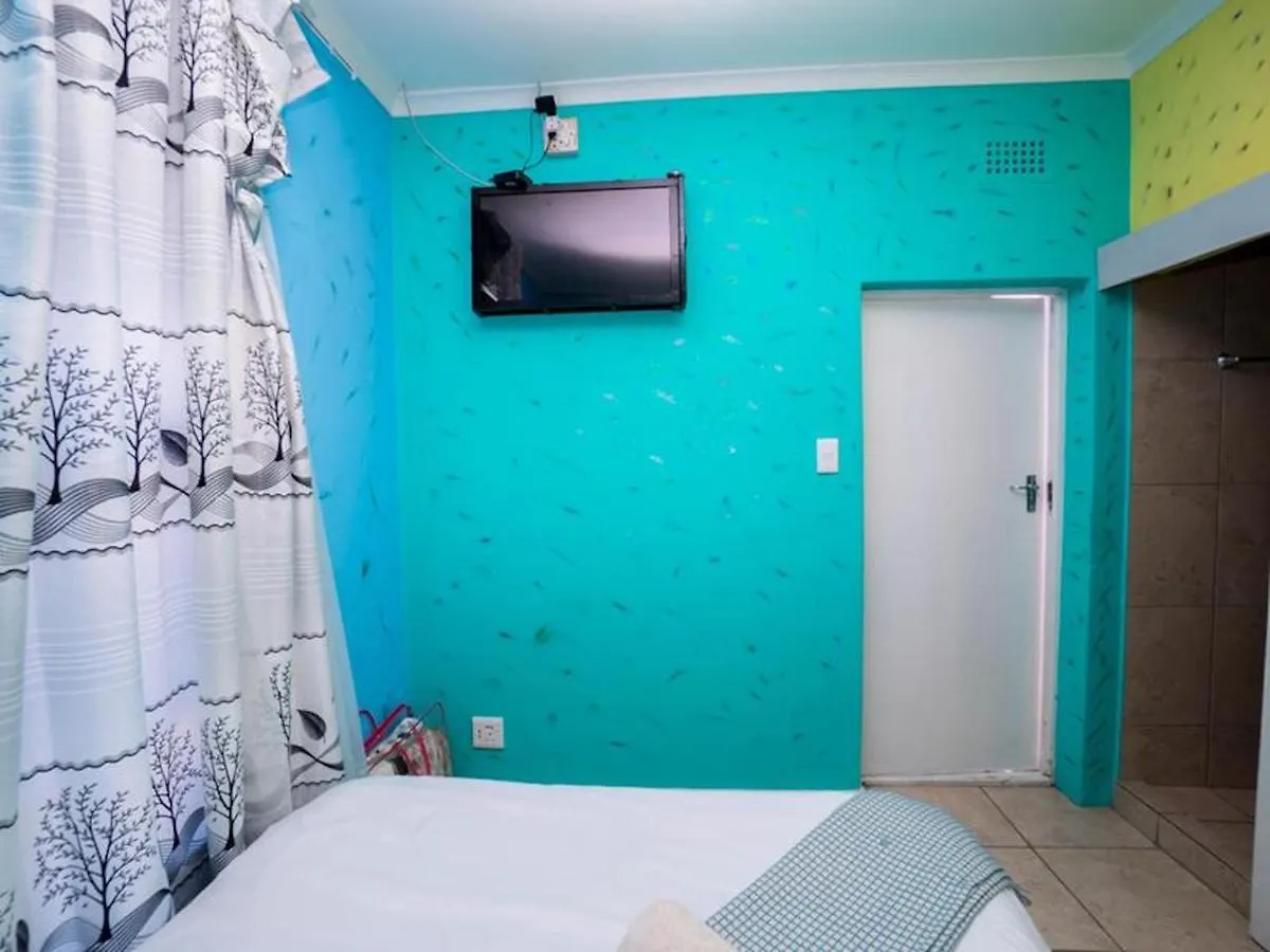 Relaxing Guest Huse In The Heart Of Ndabeni 2*, Cape Town
