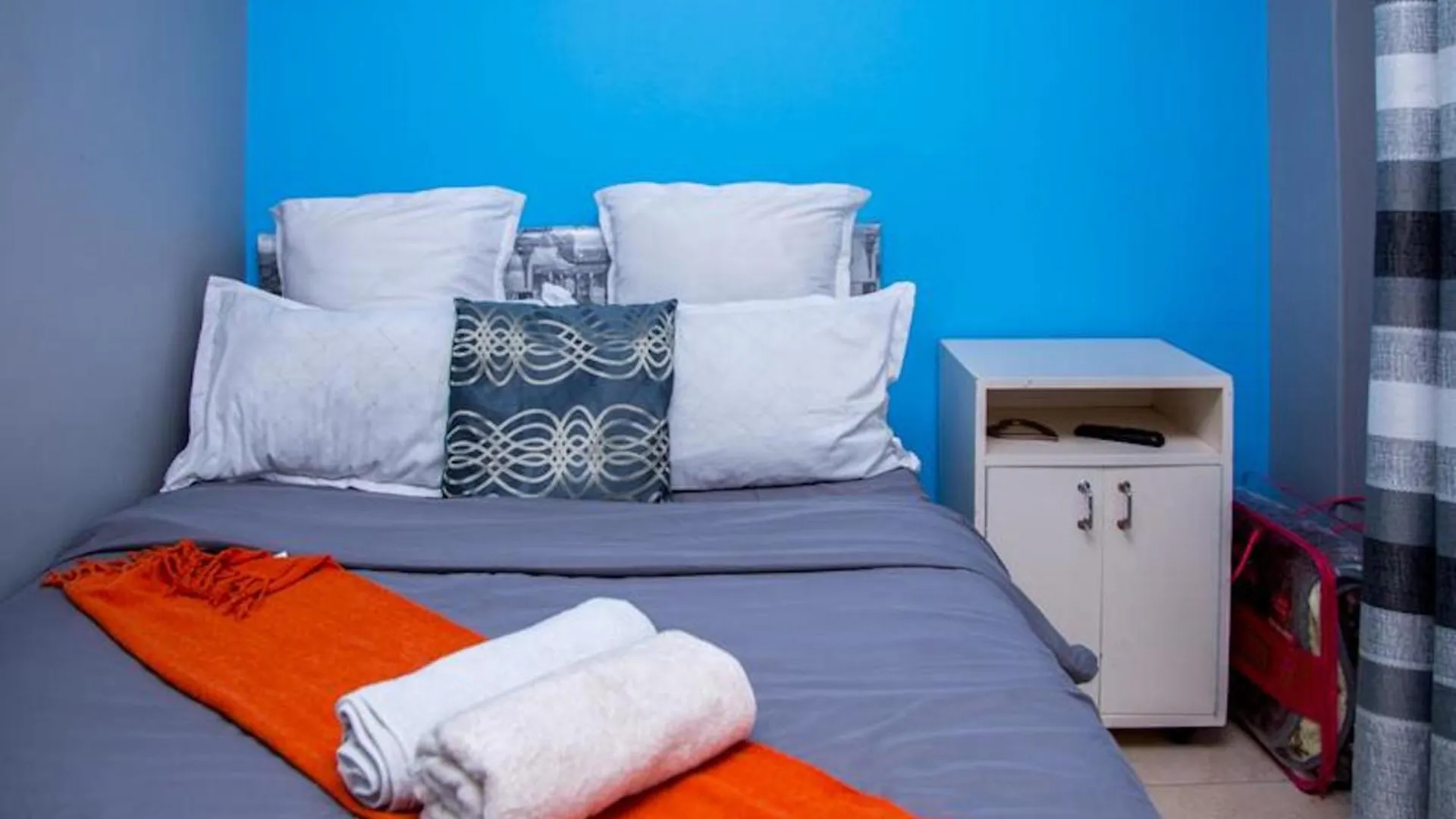 Relaxing Guest Huse In The Heart Of Ndabeni Konukevi Cape Town
